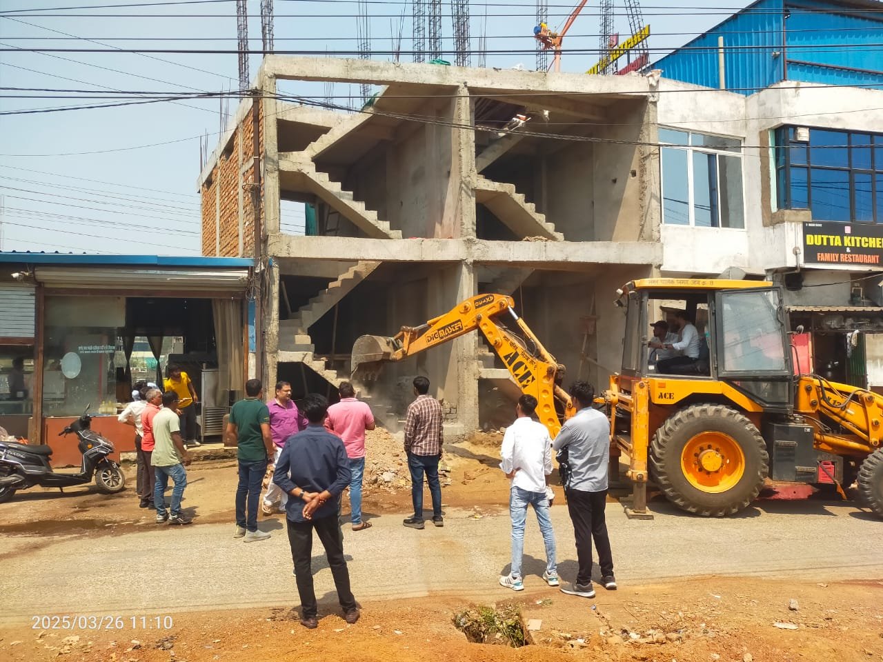 WhatsApp Image 2025-03-26 at 18.06.33