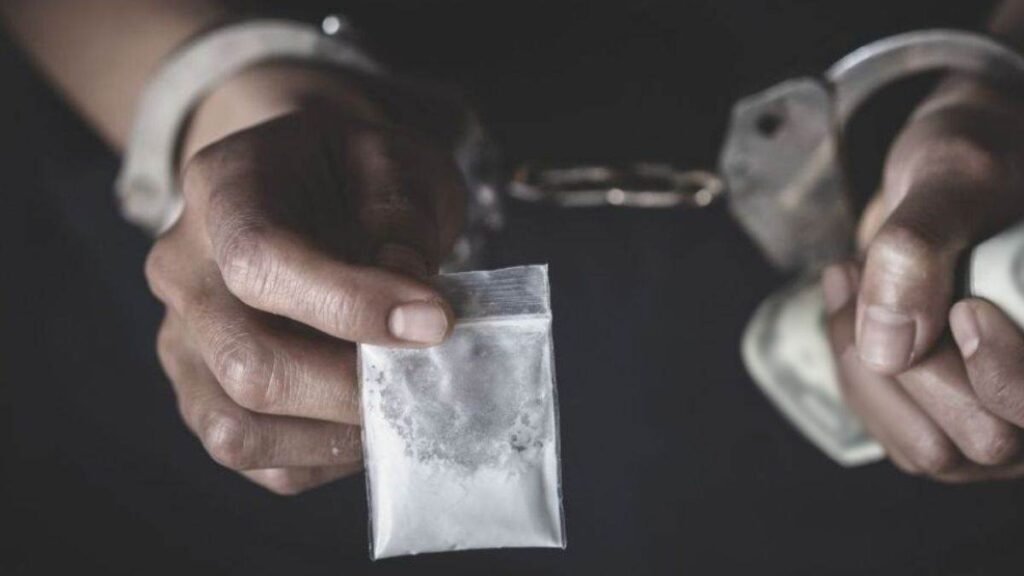 30_05_2024-drug_peddlers_in_indore_2024530_9622