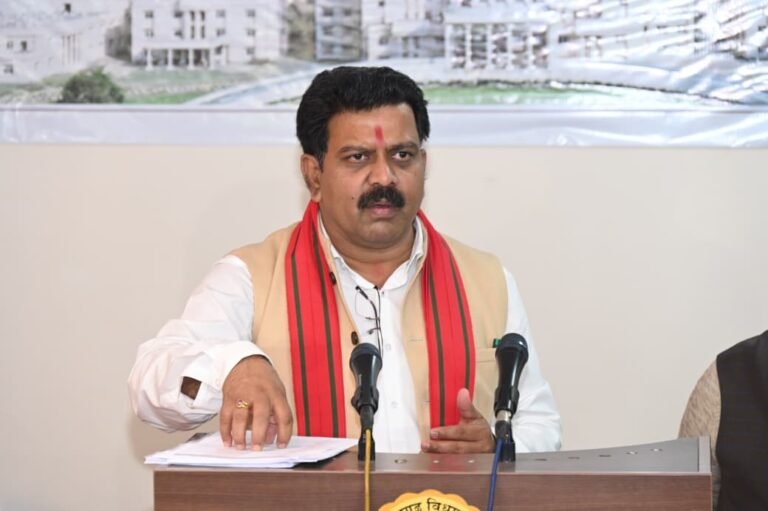 WhatsApp Image 2025-12-16 at 19.05.27