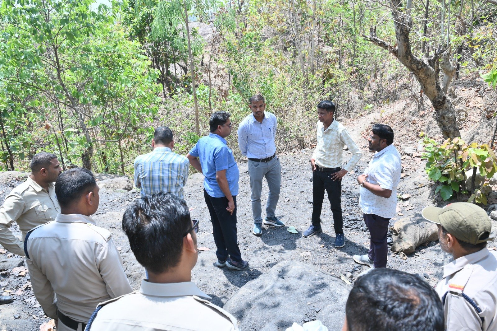 WhatsApp Image 2026-04-19 at 19.30.12